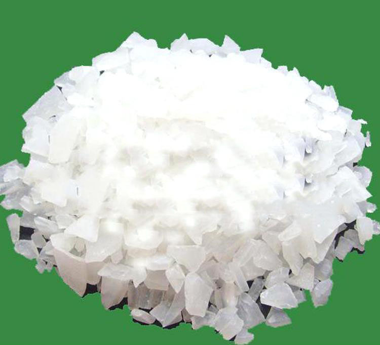 Cloruro di alluminio (AlCl3)-grumo
