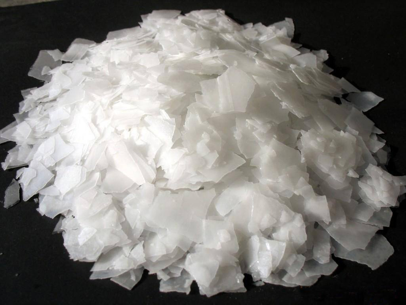 Fluoruro di ammonio (NH4F)-cristallino